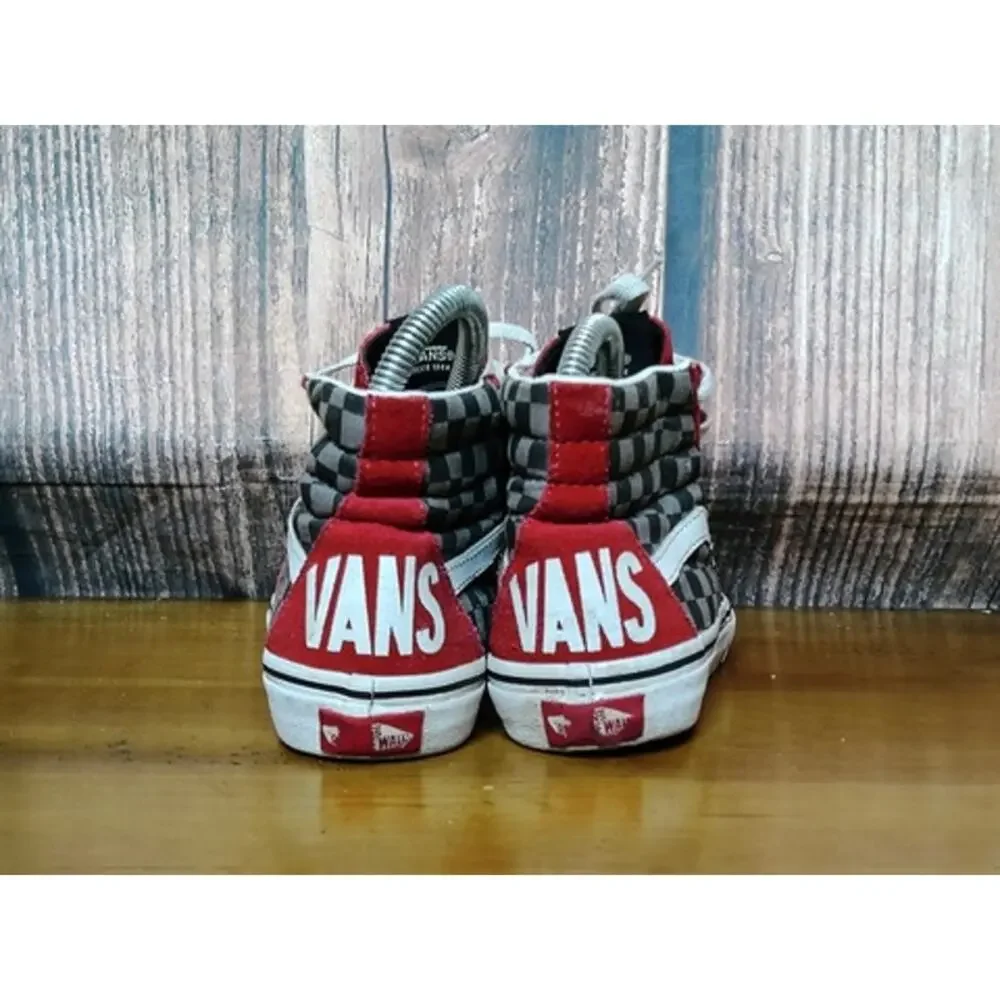 Vans Sk8-Hi Kids High Top Red/Gray Checkerboard‎ Size 3Y